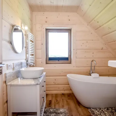 Balinowy Jacuzzi & Sauna シャレー スピトコビツェ
