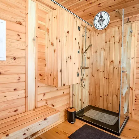 Balinowy Jacuzzi & Sauna *