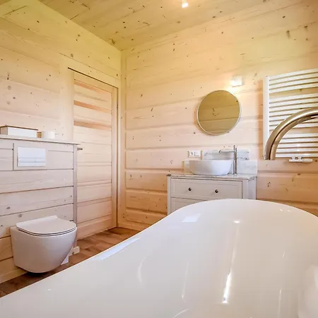 シャレー Balinowy Jacuzzi & Sauna *